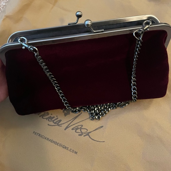 Patricia Nash Bordeaux Velvet Kiss Lock Clutch/Shoulder Bag - Picture 5 of 12
